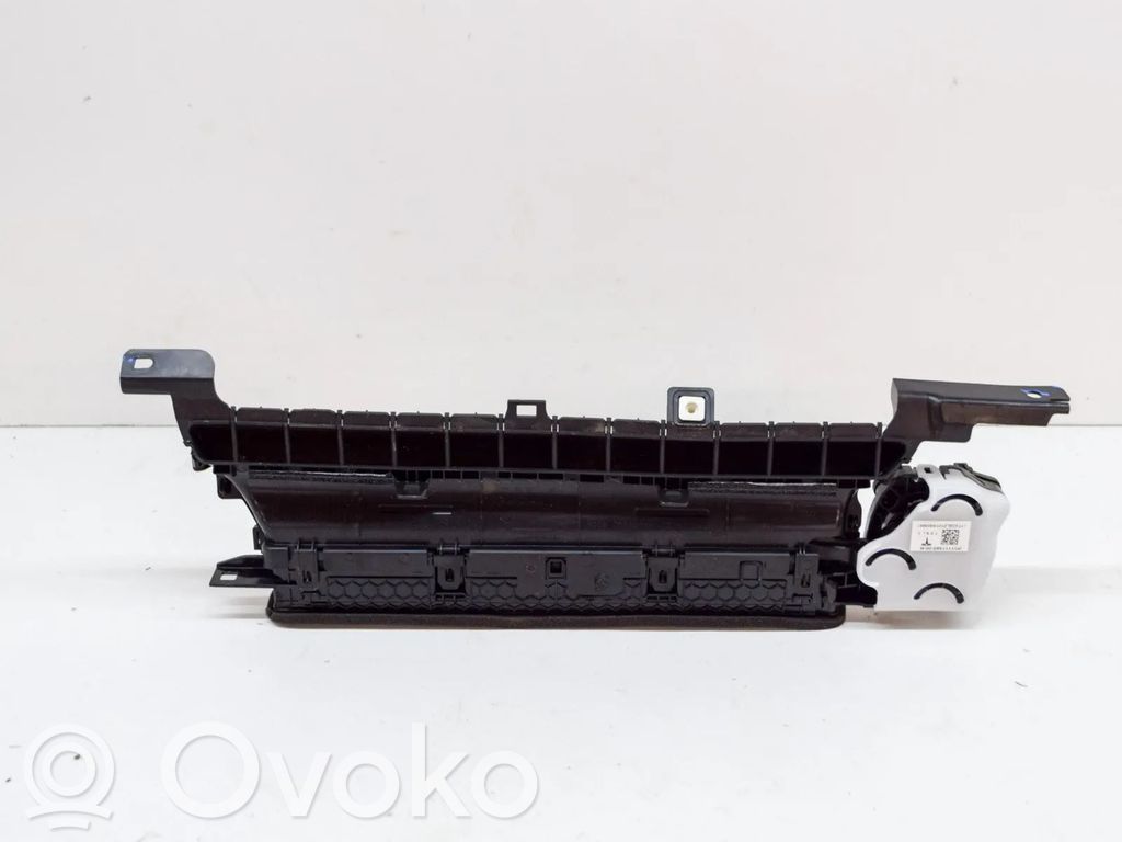 Tesla Model 3 Lango oro grotelės 