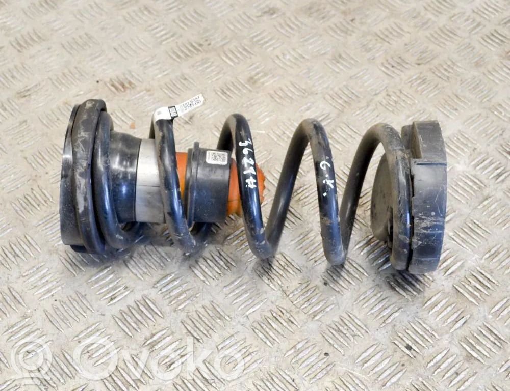 Chrysler Pacifica Rear coil spring 