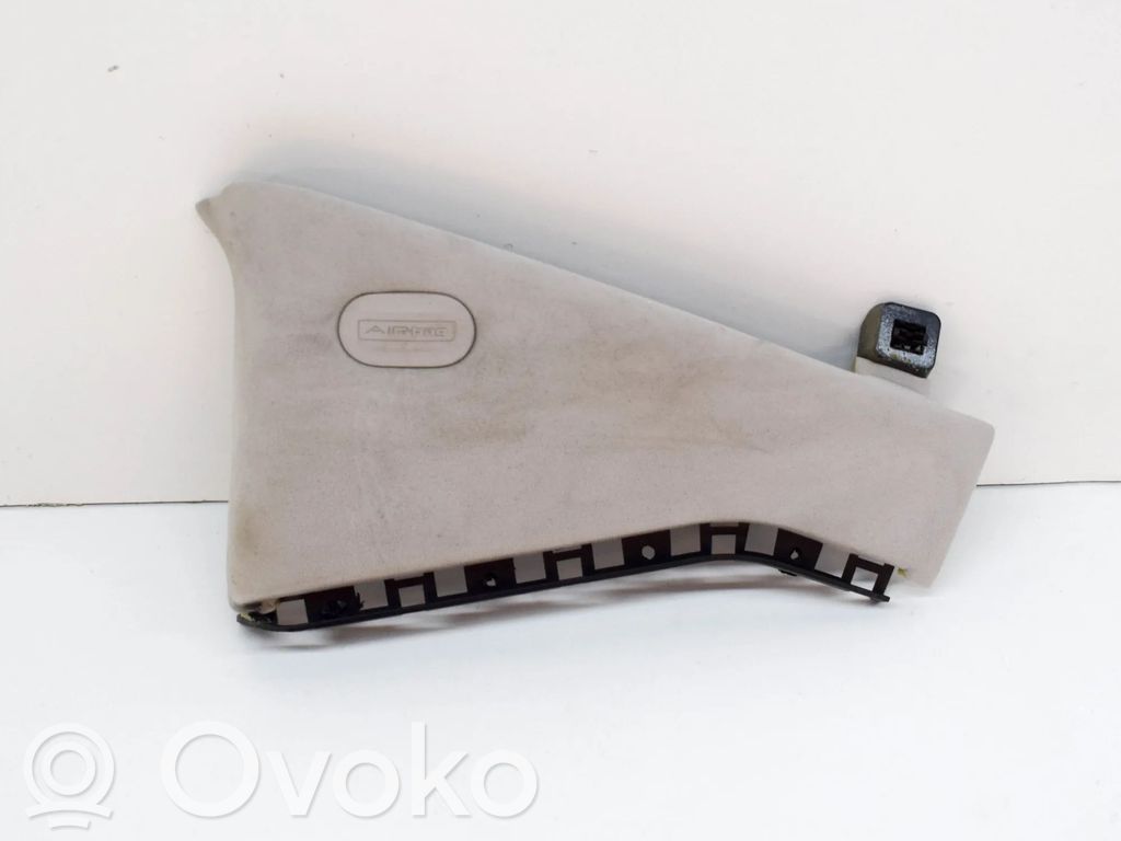 Maserati Ghibli Capac stâlp (C) 