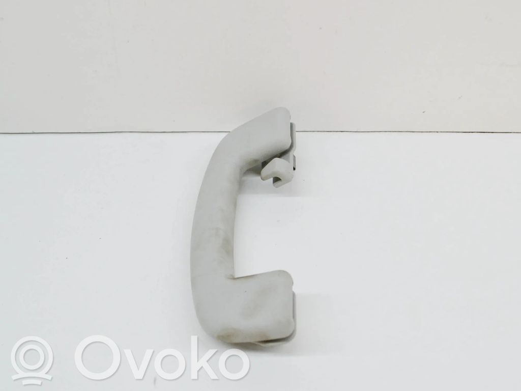 Skoda Kamiq Takakattokahva 