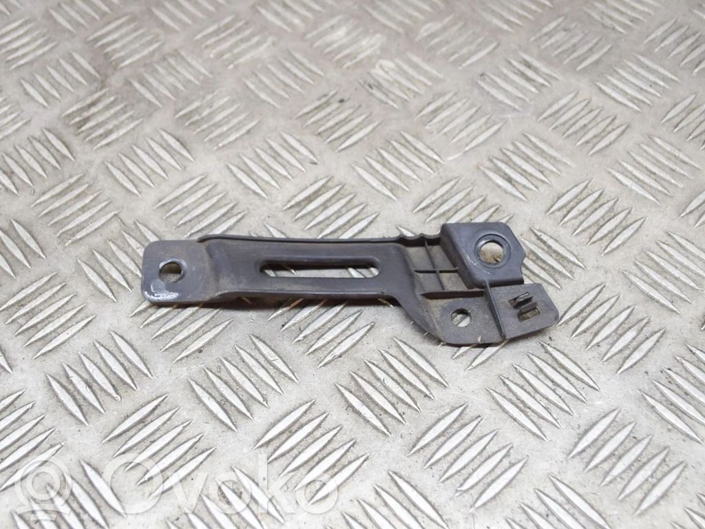 Land Rover Range Rover Sport L494 Uchwyt / Mocowanie błotnika przedniego 