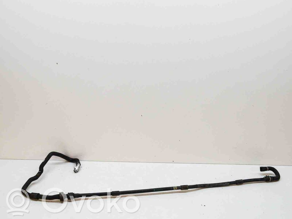 BMW 3 F30 F35 F31 Conductă/furtun lichid de răcire motor 