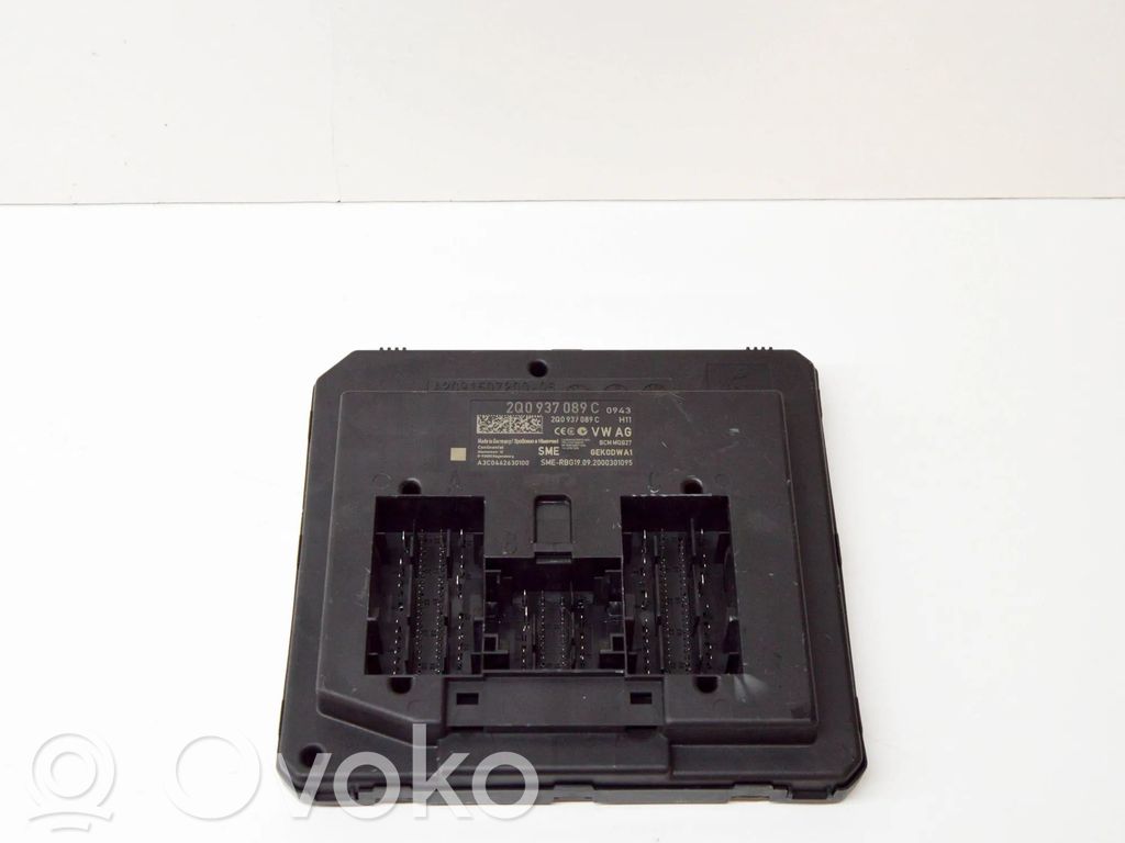Skoda Kamiq Unidad de control/módulo de carrocería central 