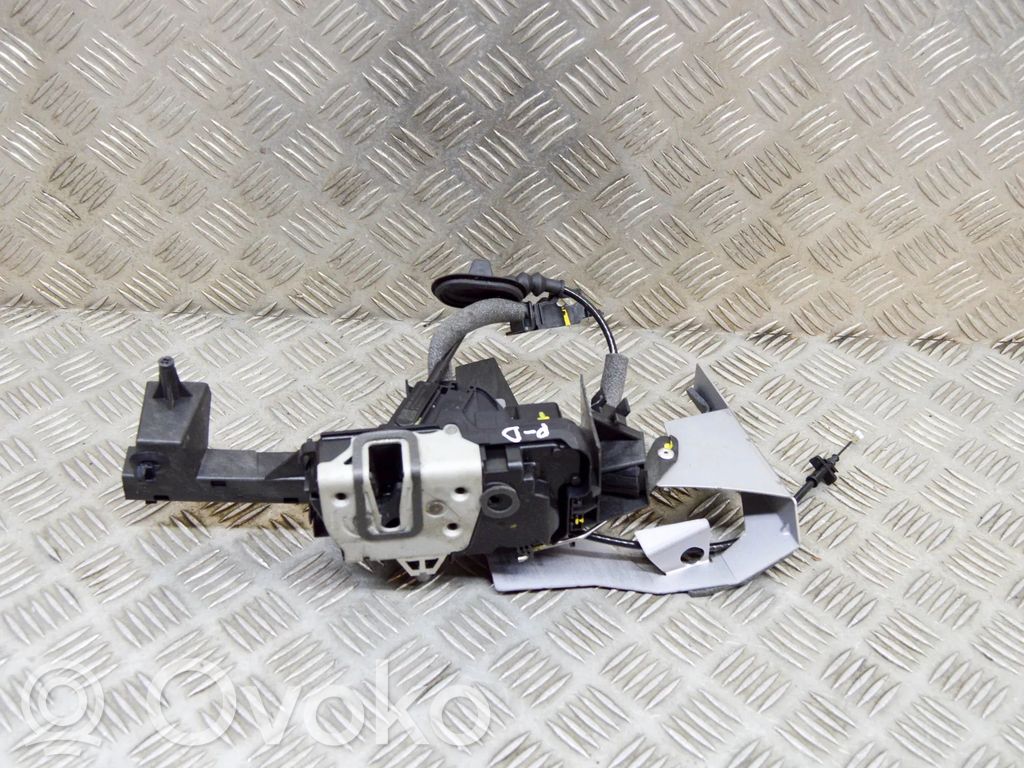 Ford Fiesta Cerradura de puerta delantera 