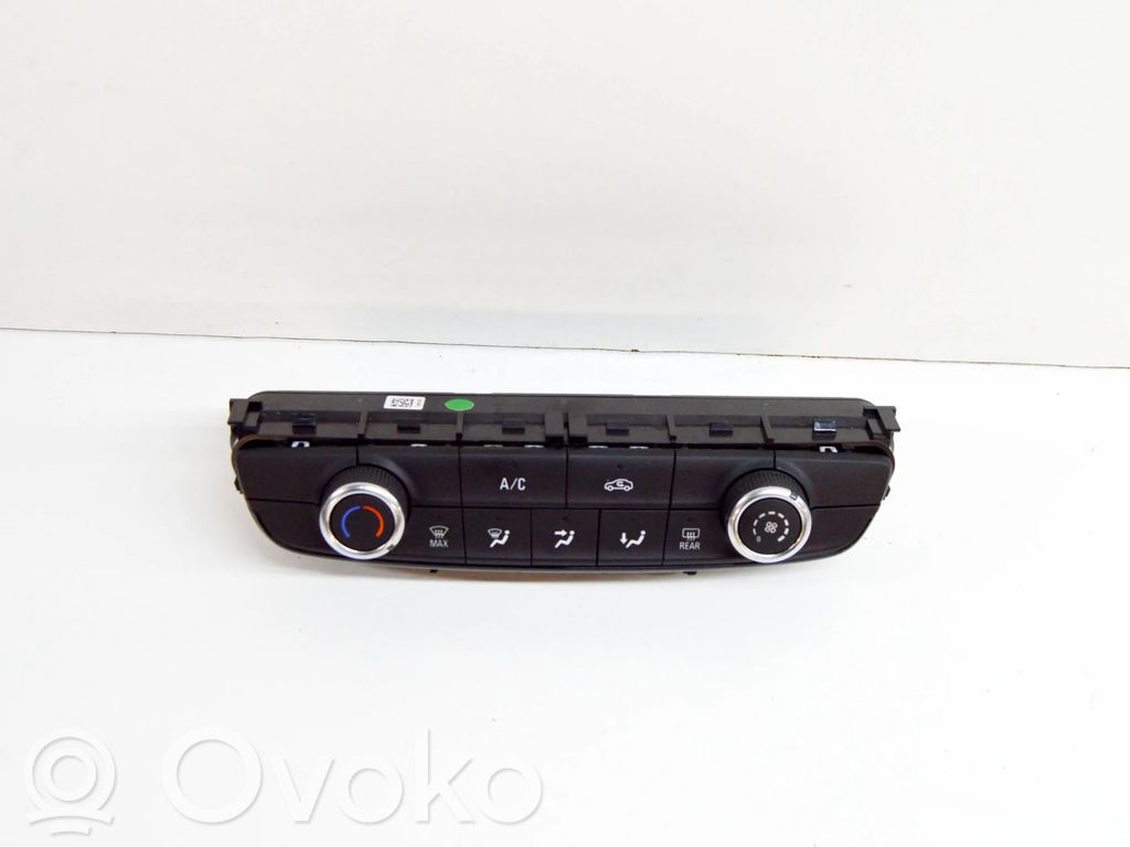 Opel Crossland X Przełącznik / Włącznik nawiewu dmuchawy