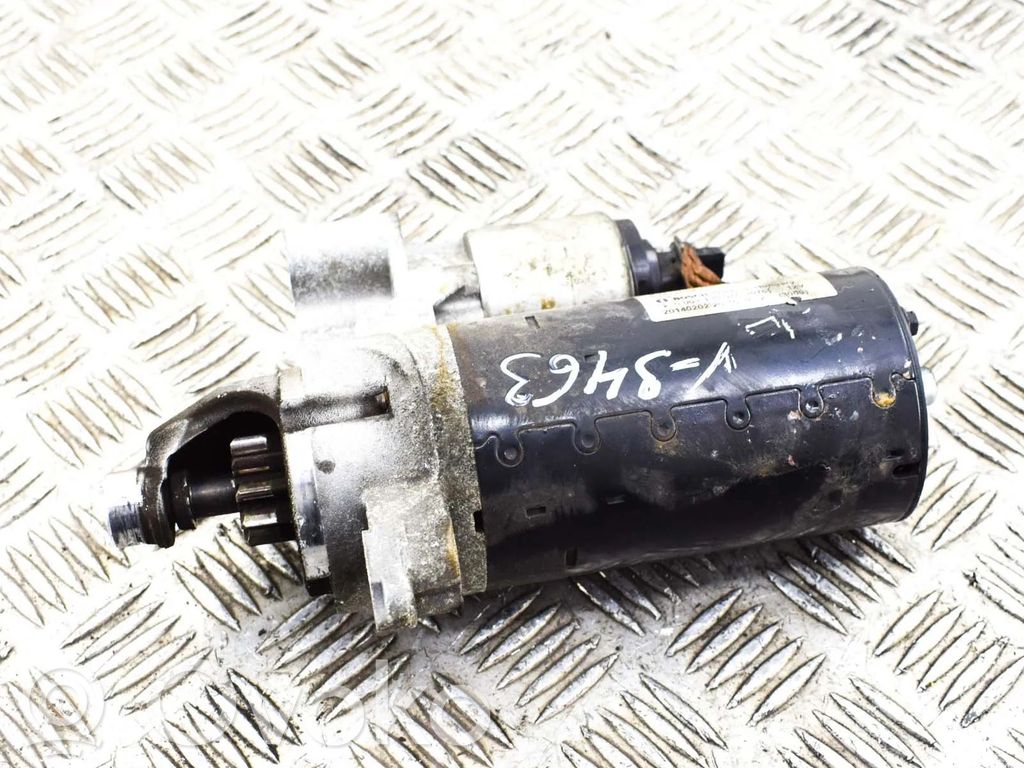 Audi A5 8T 8F Starteris 
