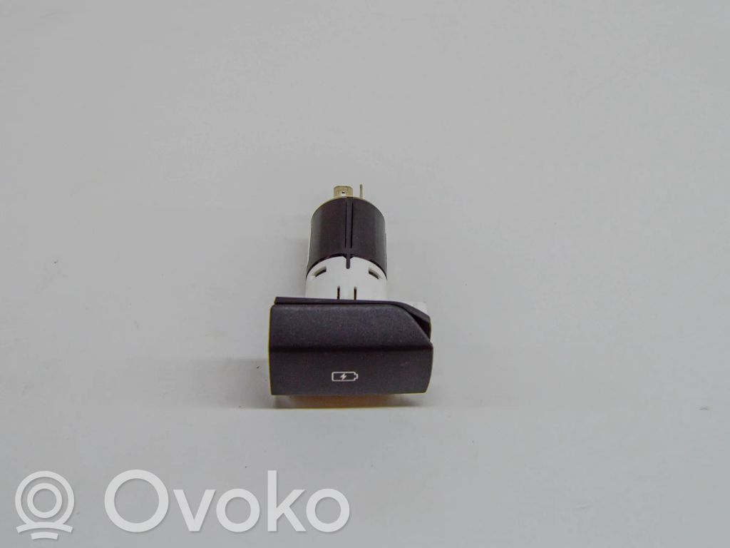 Enchufe conector USB   96125M6010