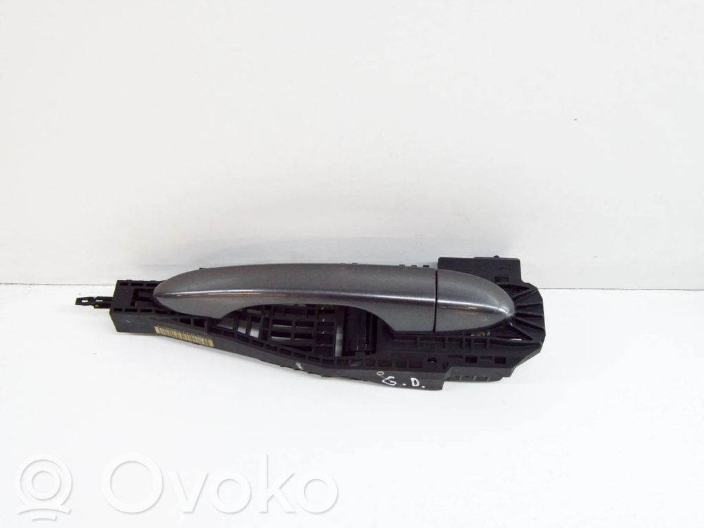 Jeep Cherokee KL Manecilla externa puerta trasera 
