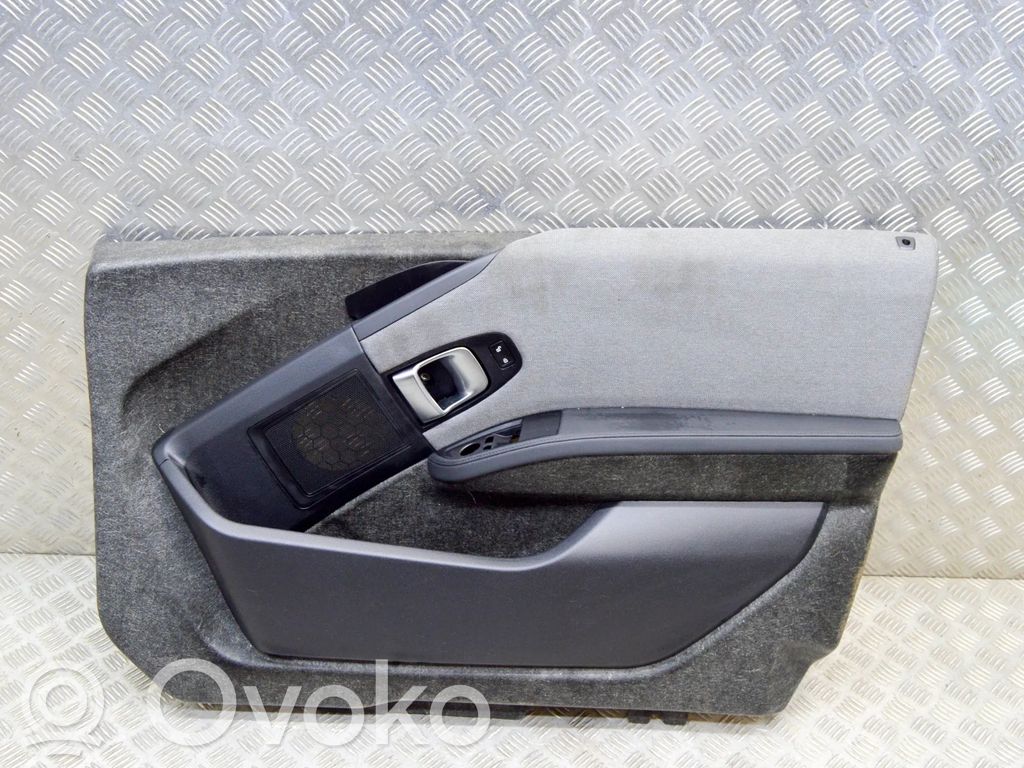 BMW i3 Etuoven verhoilu 
