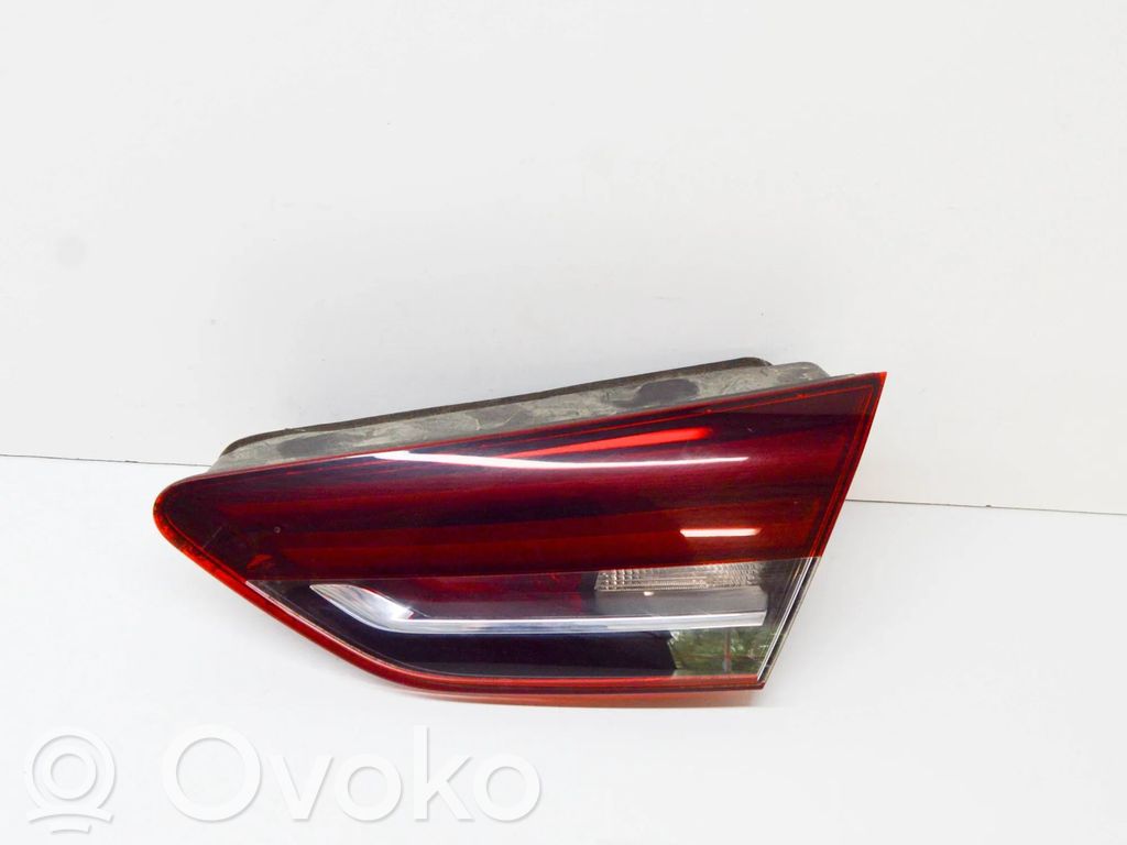 Opel Insignia B Lampy tylnej klapy bagażnika 