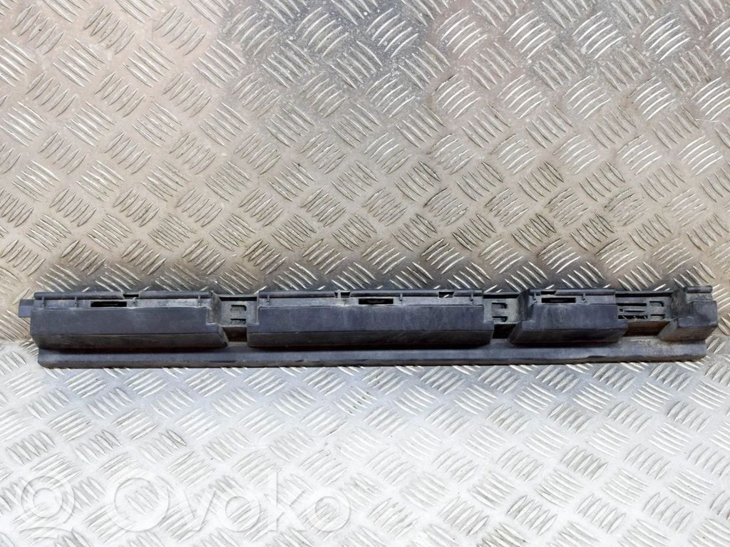 Volvo S90, V90 Garnitură prag/fustă laterală 