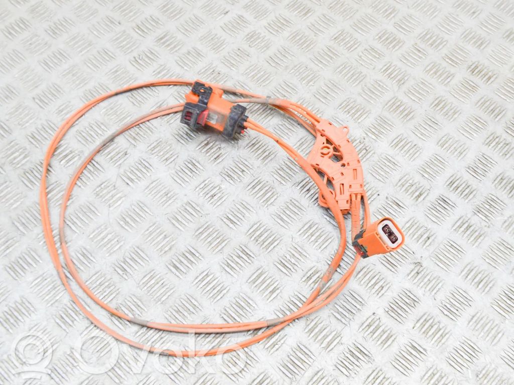 Tesla Model Y Otros cableados 