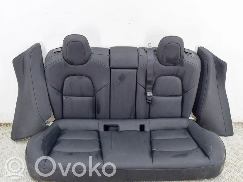 Tesla Model 3 Galinė sėdynė 