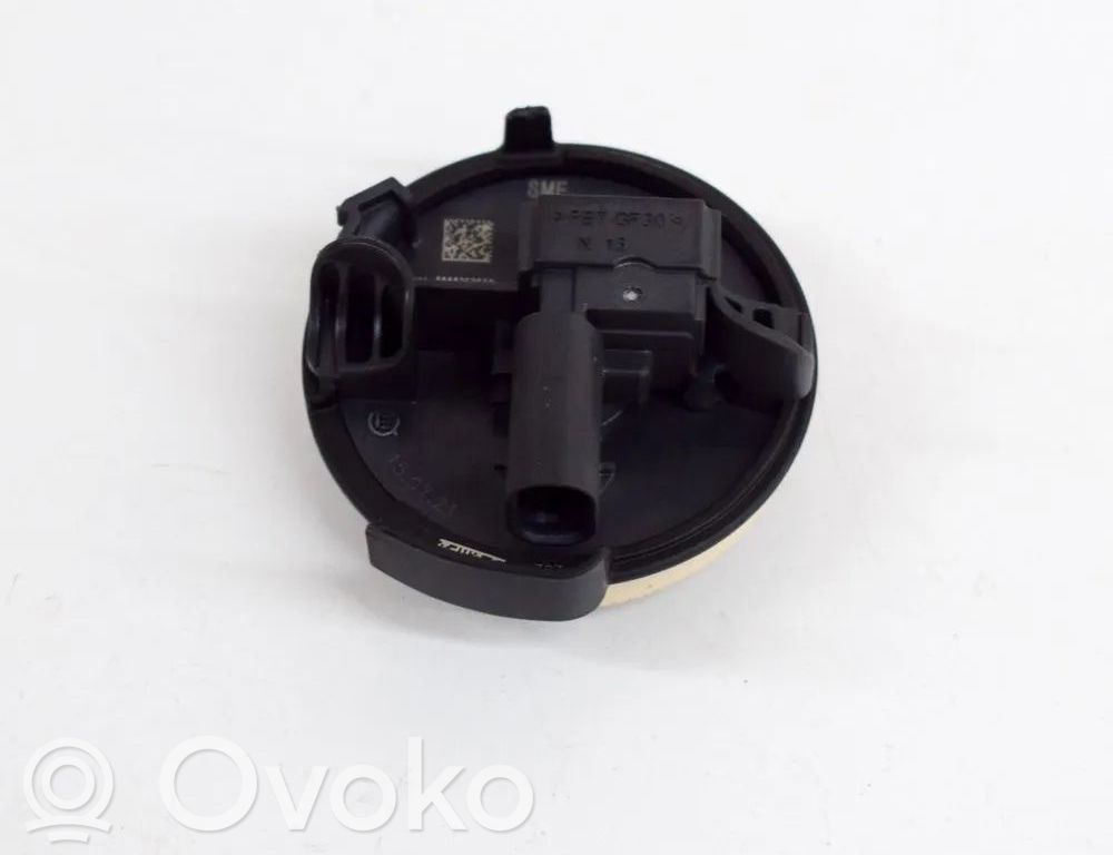 Volkswagen Golf VIII Sensore d’urto/d'impatto apertura airbag
