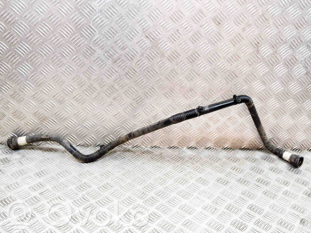 Engine coolant pipe/hose   107760000E