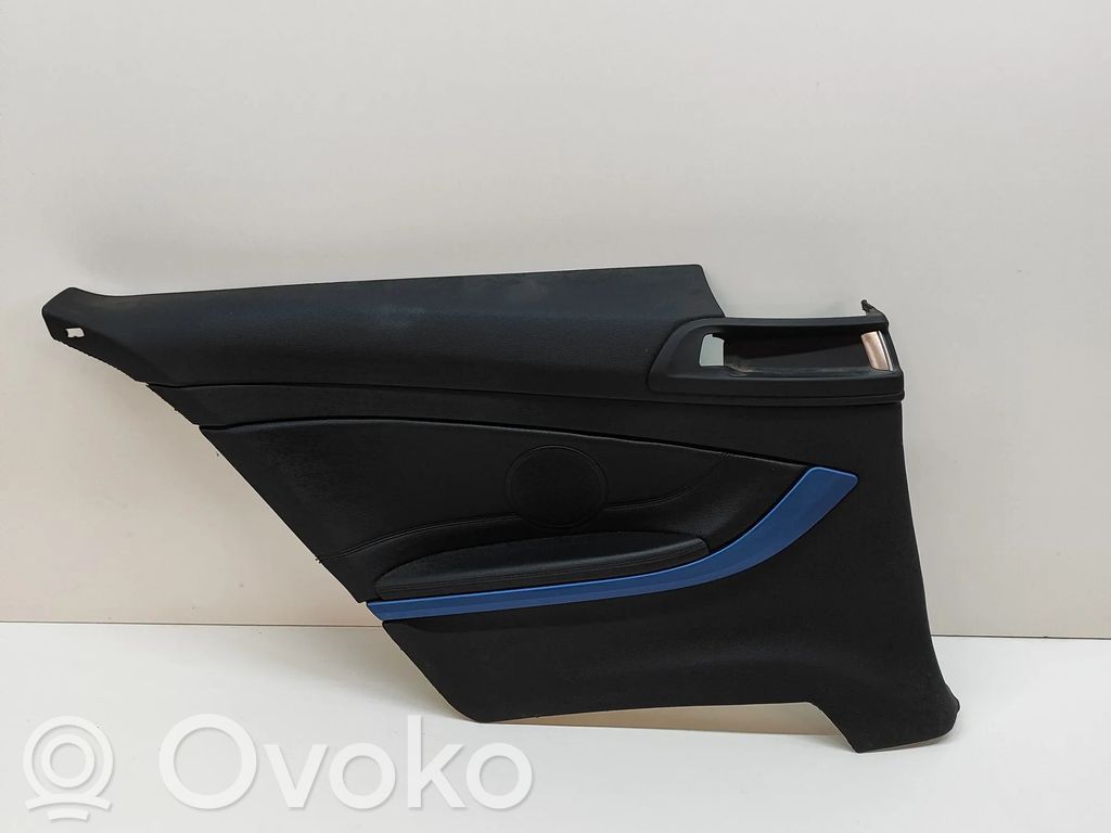 Boczek / Tapicerka drzwi tylnych   7307915