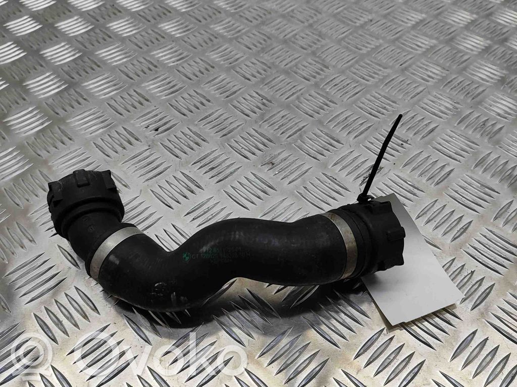 BMW 5 F10 F11 Tubo flessibile del liquido di raffreddamento del motore