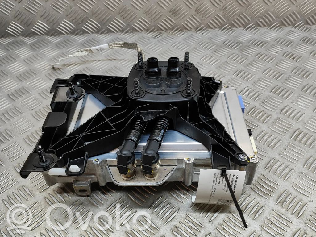 Tesla Model Y Inne wyposażenie elektryczne 