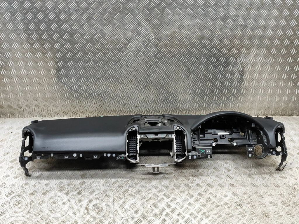 Porsche Cayenne (92A) Kojelauta 