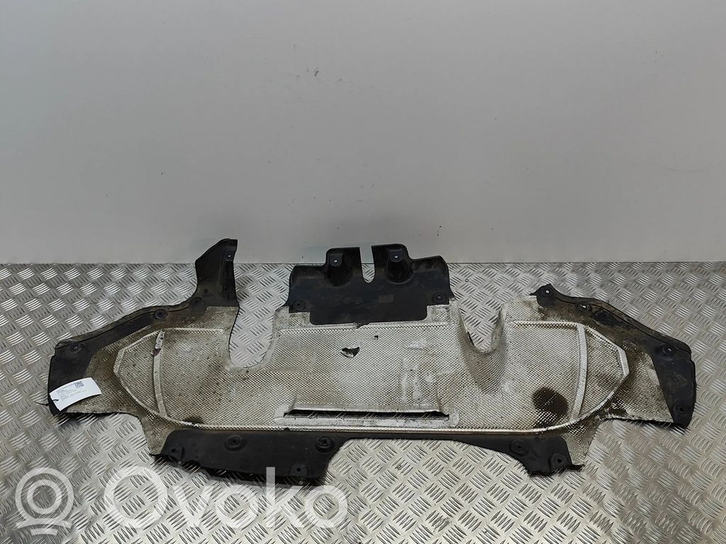 BMW 5 G30 G31 G38 Osłona środkowa podwozia 