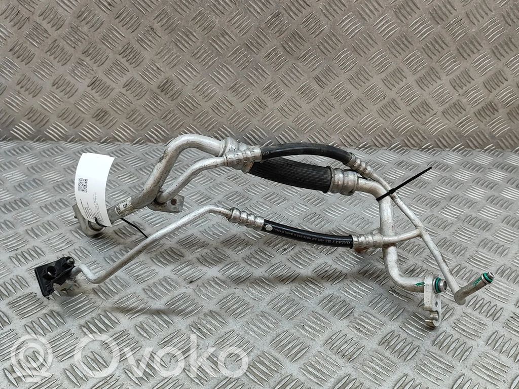 Tesla Model X Ilmastointilaitteen putki (A/C) 