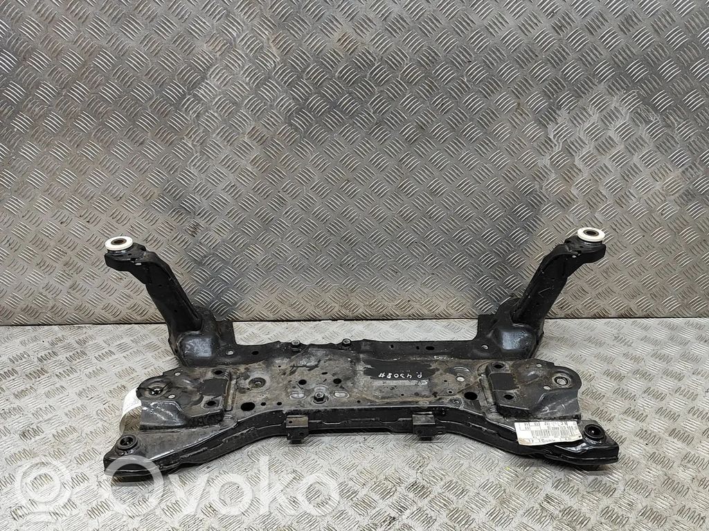 Ford Focus Priekinis traversas 