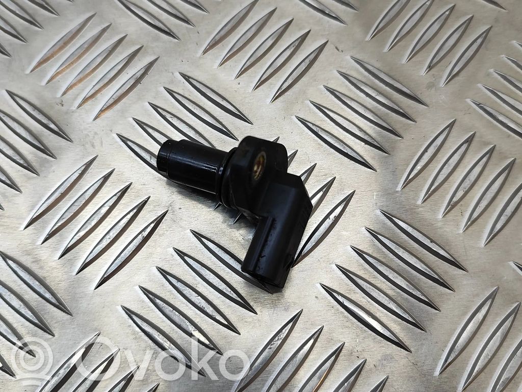 Jaguar XJ X351 Camshaft position sensor