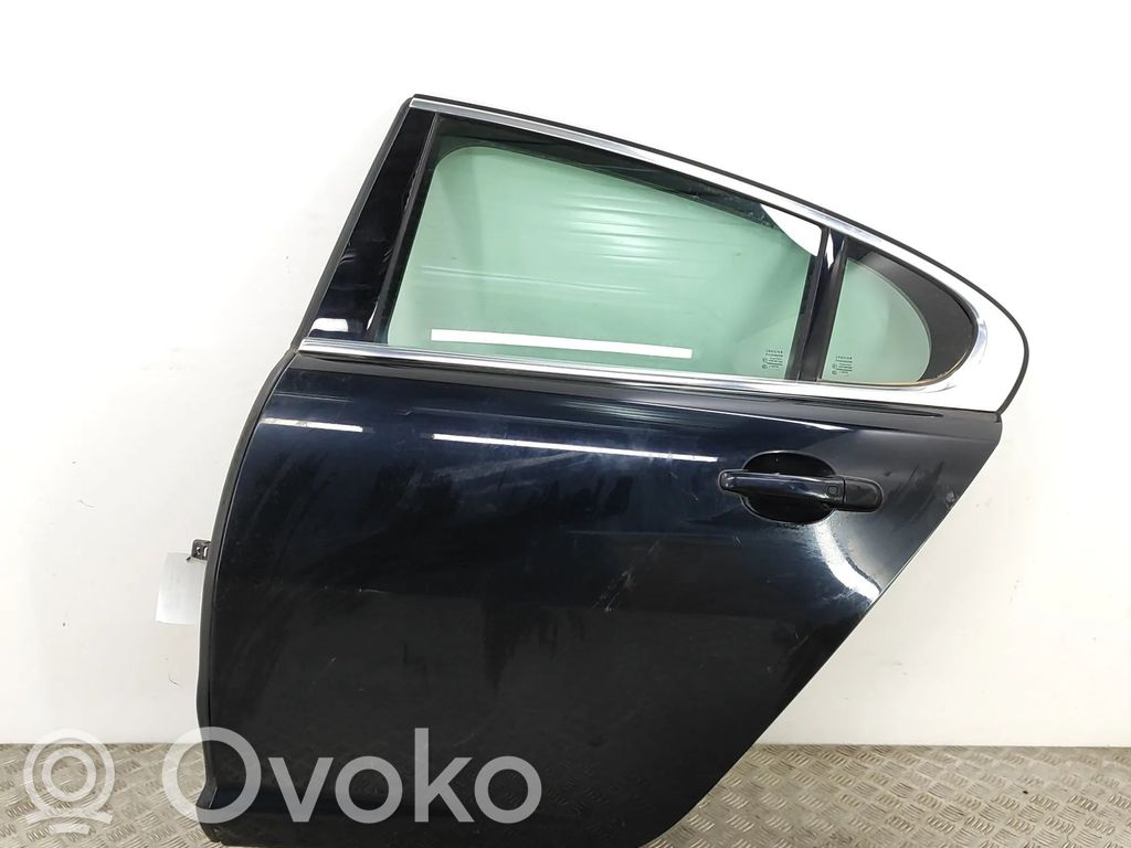 Jaguar XF X250 Puerta trasera 