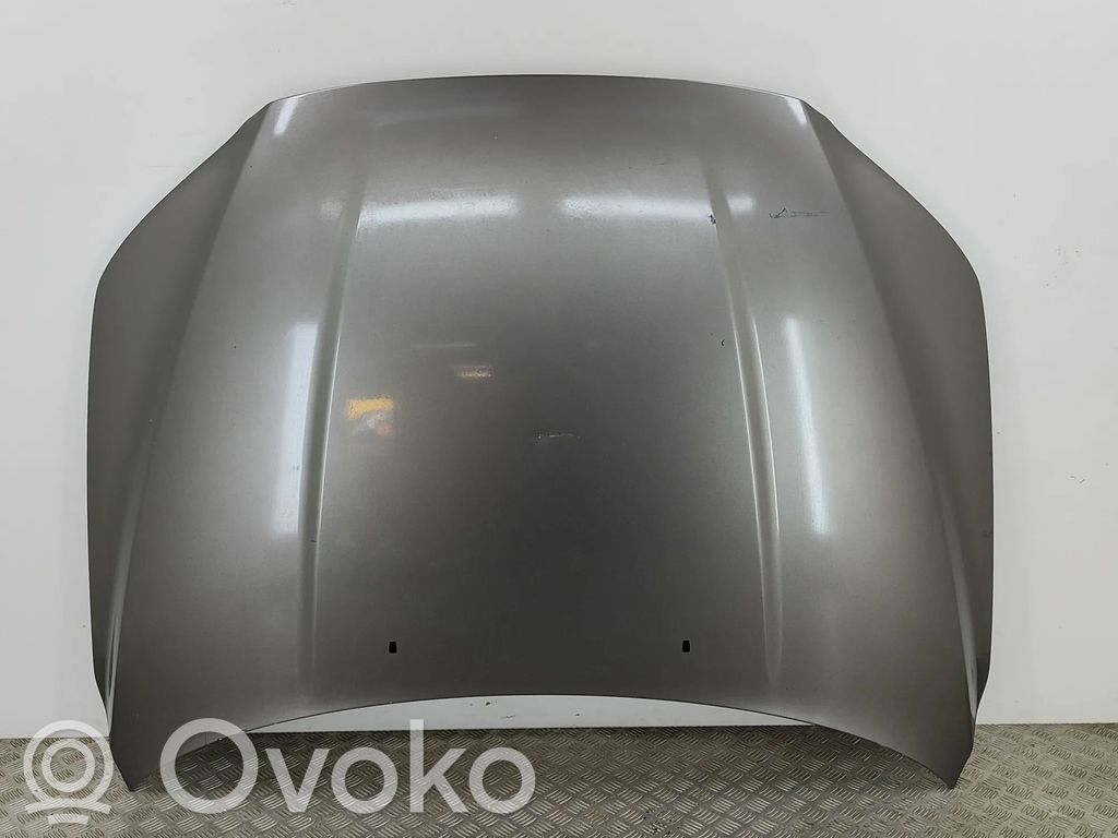 Volvo V70 Konepelti 