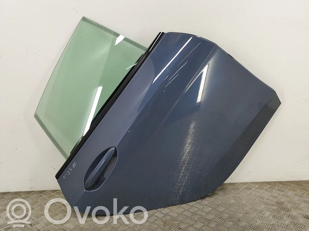 BMW 2 F44 Galinės durys 