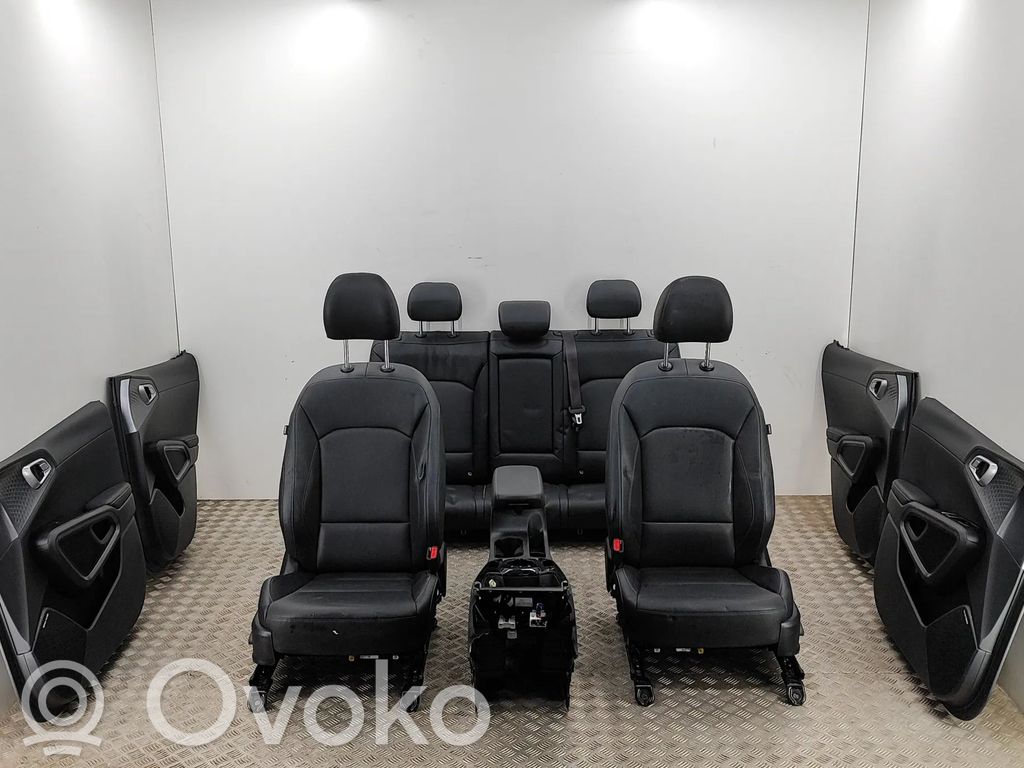 KIA Soul Tapicerka / Komplet 