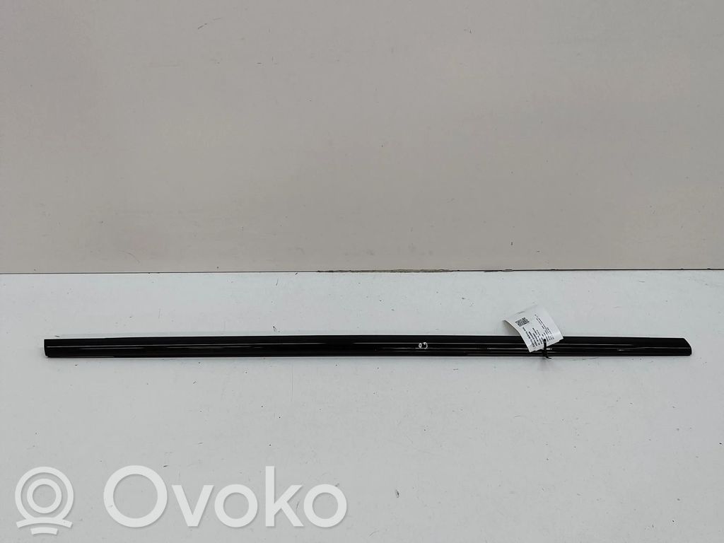 BMW 3 G20 G21 Listwa / Uszczelka szyby drzwi tylnych