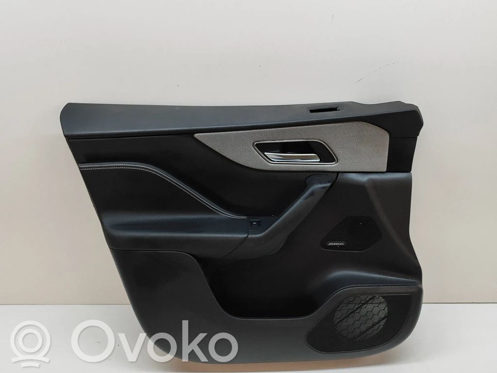 Jaguar F-Pace Etuoven verhoilu 