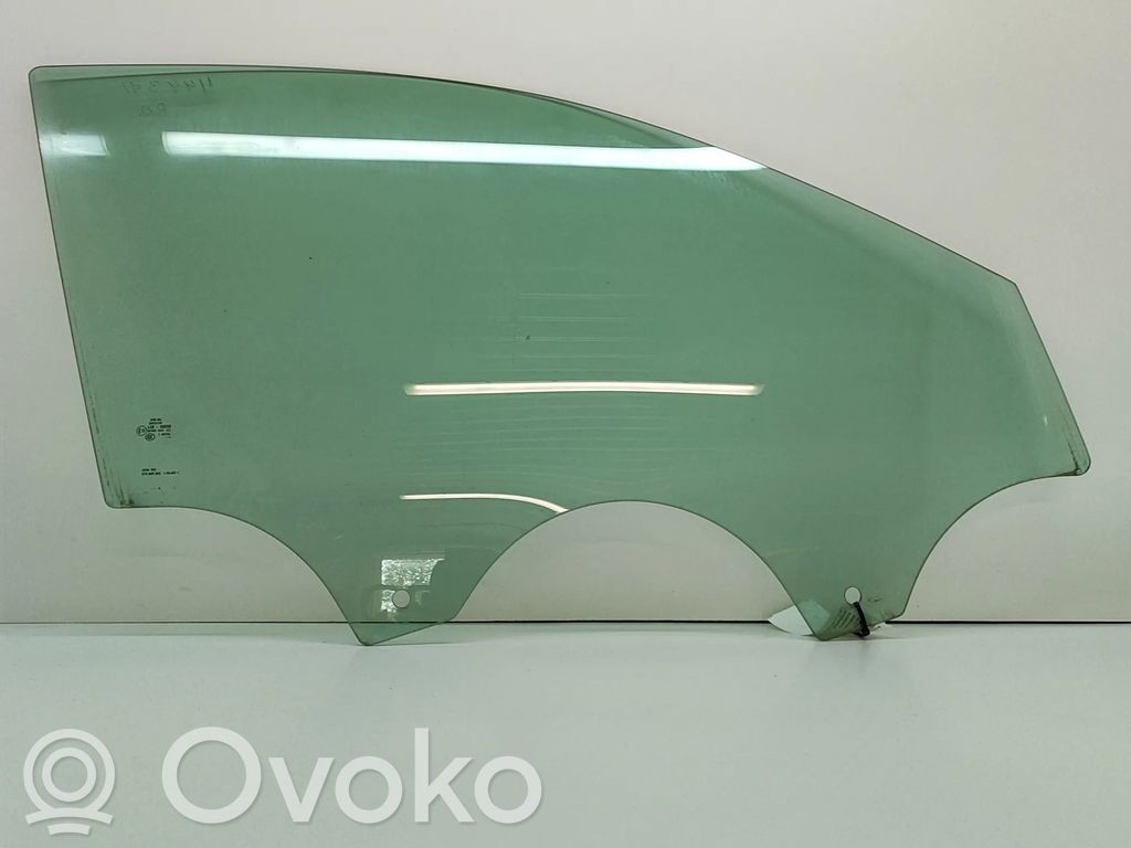 Skoda Karoq Szyba drzwi przednich