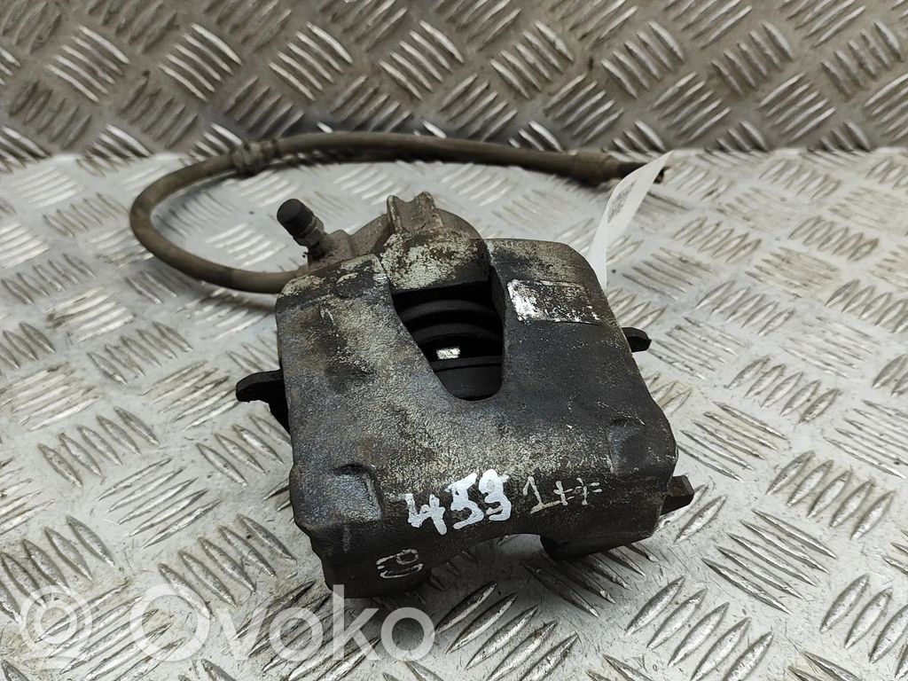 Audi A1 Etujarrusatula 