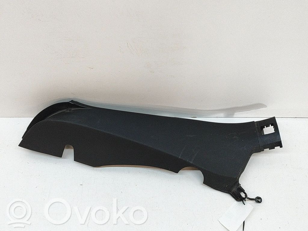 Audi A1 Rivestimento inferiore laterale del sedile posteriore 
