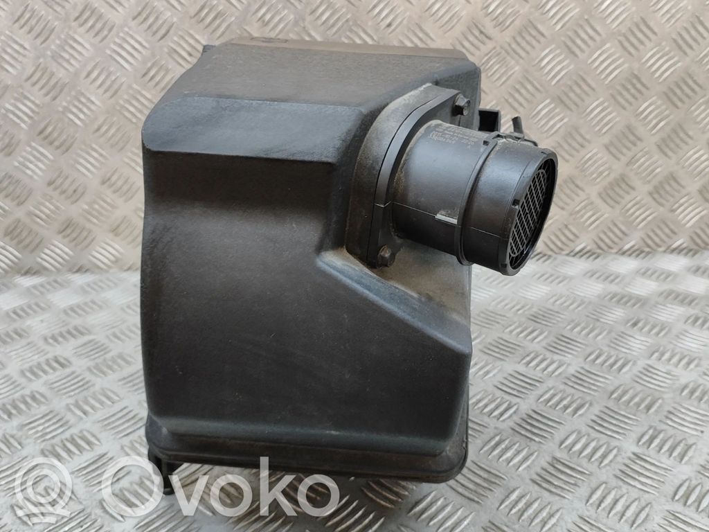 KIA Optima Oro filtro dėžė 