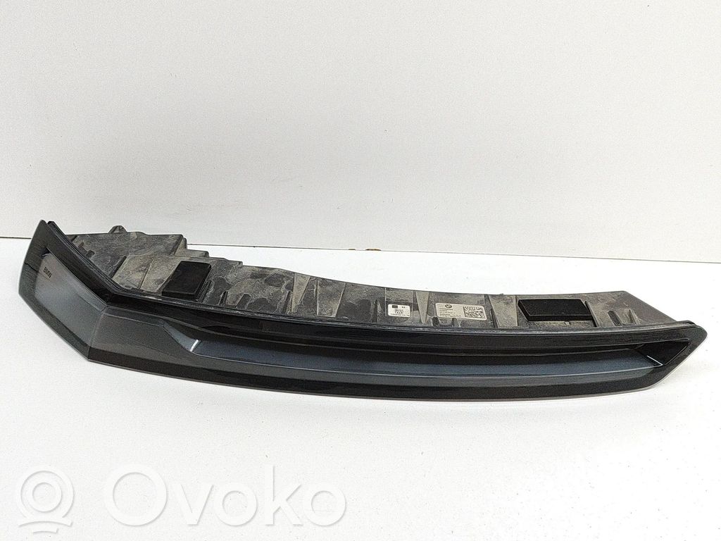 BMW iX Tailgate rear/tail lights 