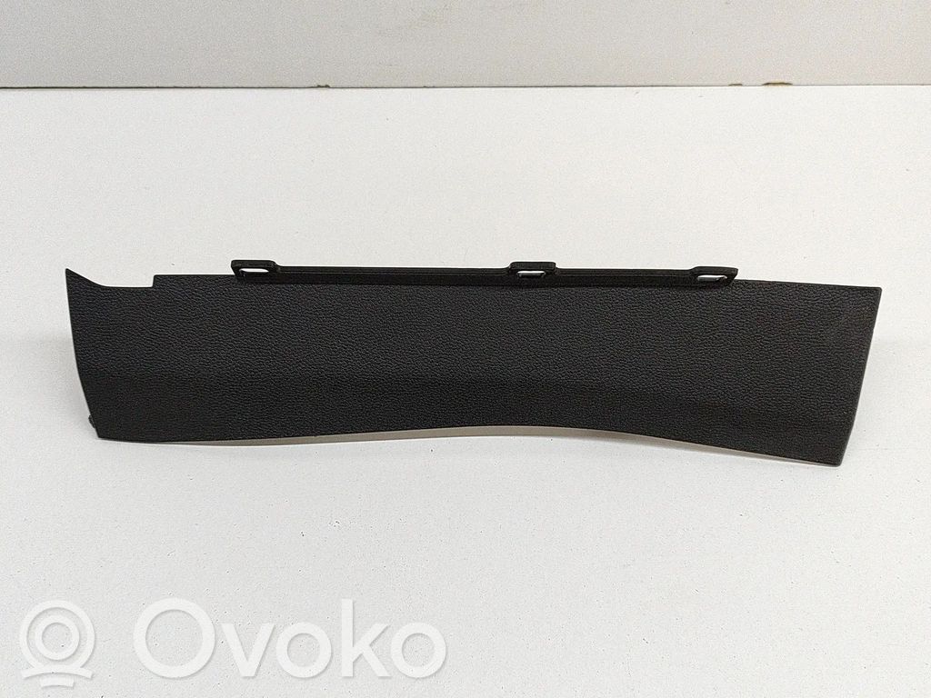 BMW iX Rivestimento montante (A) 