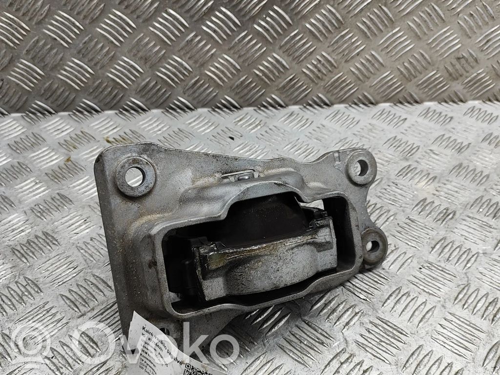 Volvo S90, V90 Supporto di montaggio del motore 