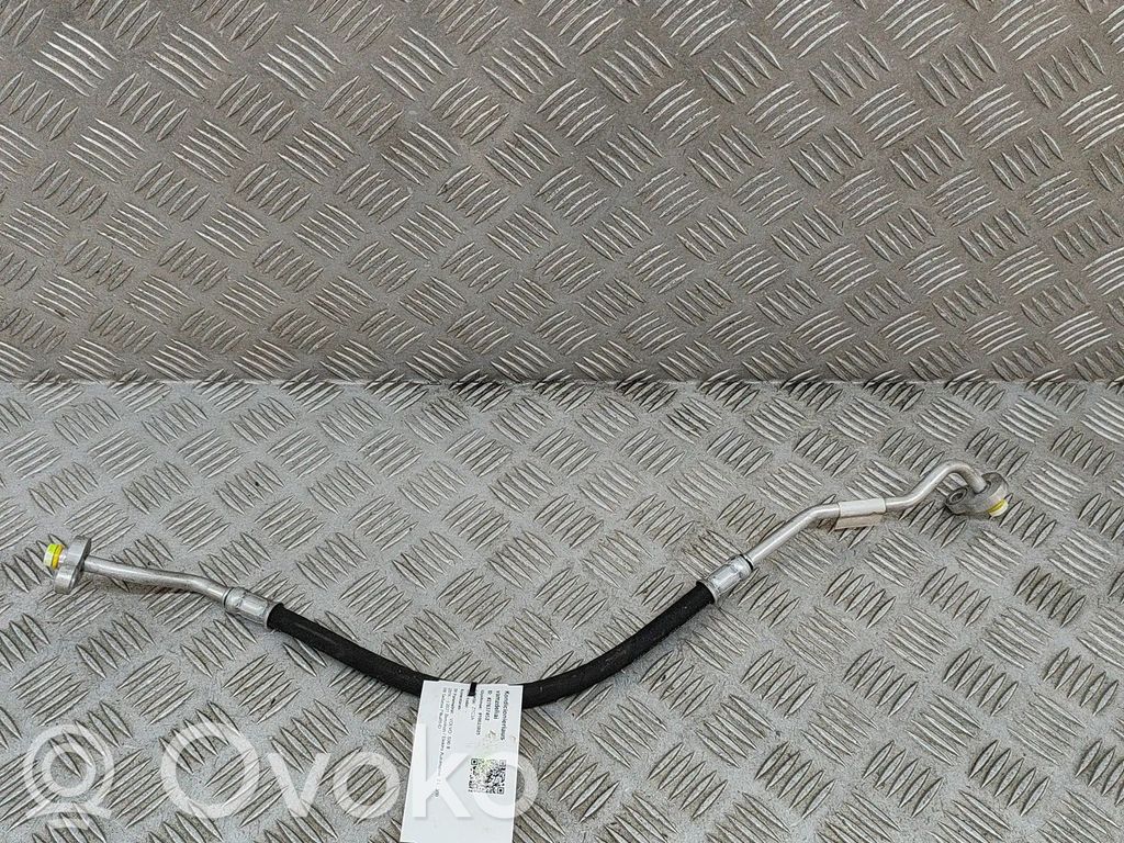 Volvo S90, V90 Ilmastointilaitteen putki (A/C) 