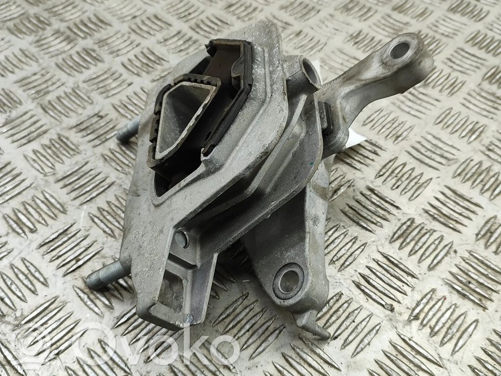 Peugeot 2008 II Suport tampon motor