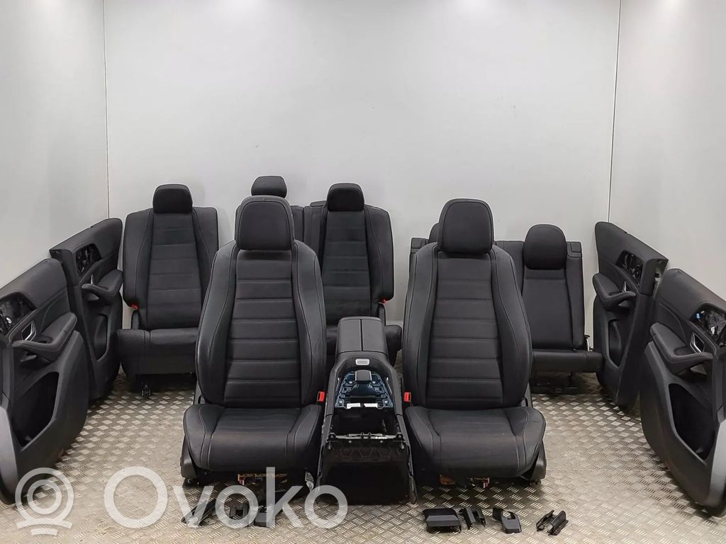 Mercedes-Benz GLE W167 Tapicerka / Komplet
