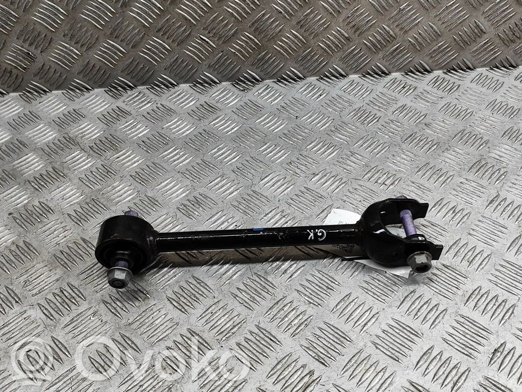 Lexus UX Вилы 