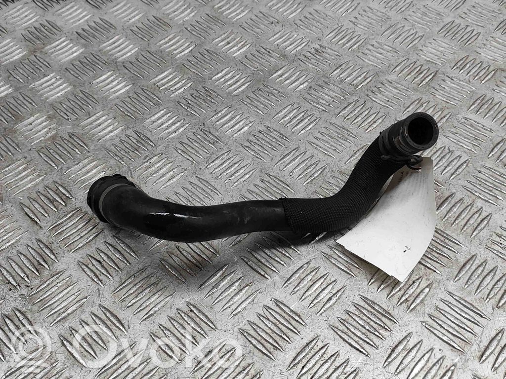 Audi A5 Conductă/furtun lichid de răcire motor 