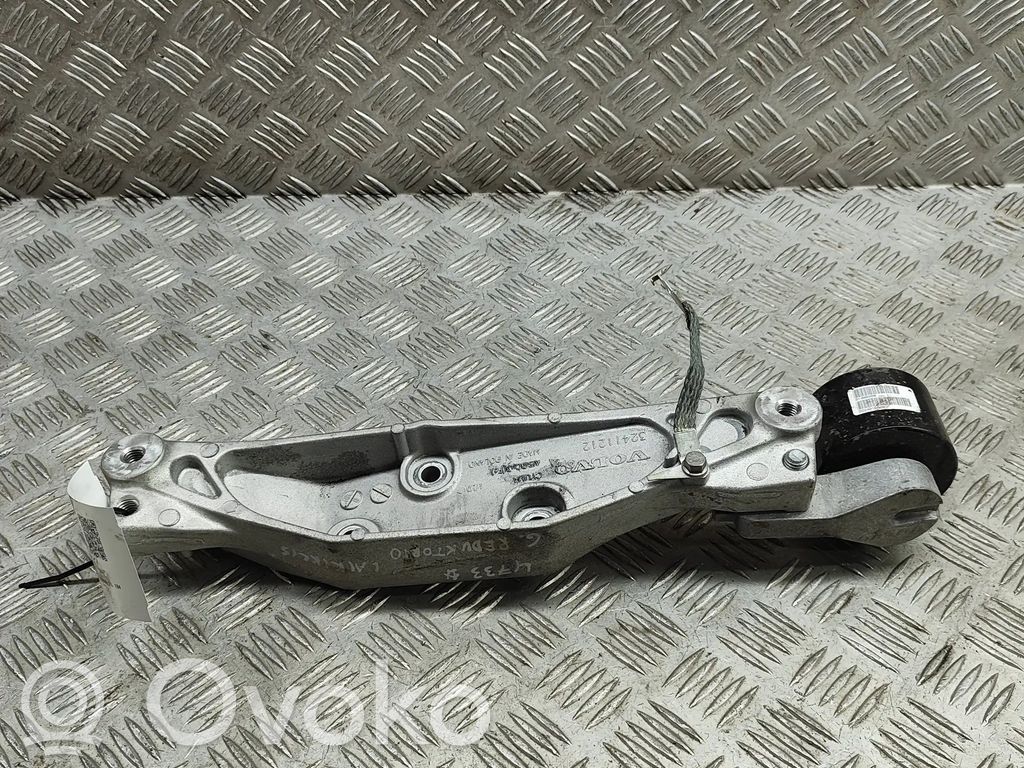 Volvo XC90 Other body part 