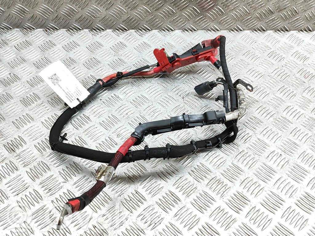Jaguar F-Pace Pluskaapeli (akku) 