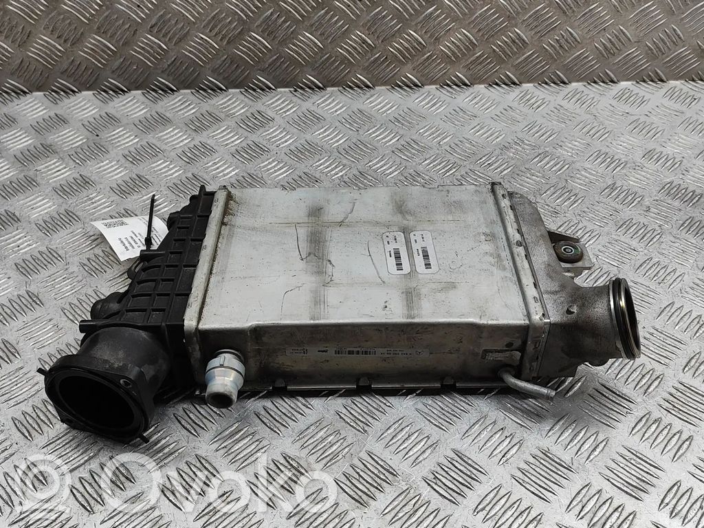 Mercedes-Benz E W213 Chłodnica powietrza doładowującego / Intercooler 