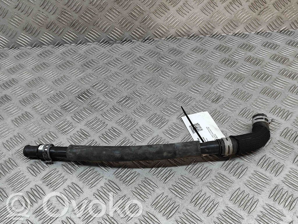 Audi e-tron Engine coolant pipe/hose 