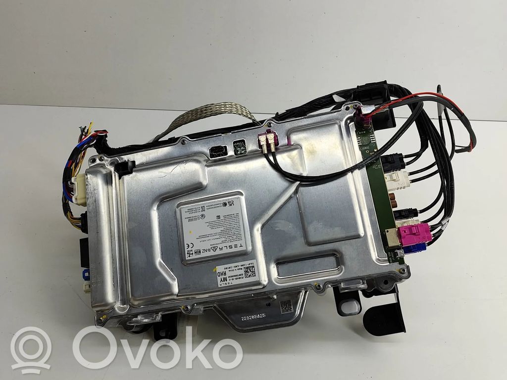 Tesla Model Y Inne wyposażenie elektryczne 